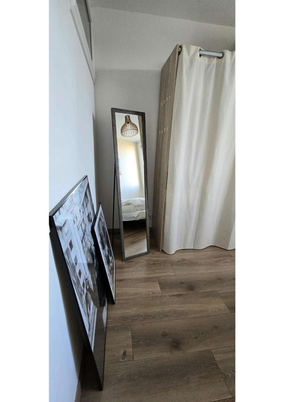 Ferienwohnung Superbe T3 Cosy, Parking Gratuit + Balcon Riom Exterior foto